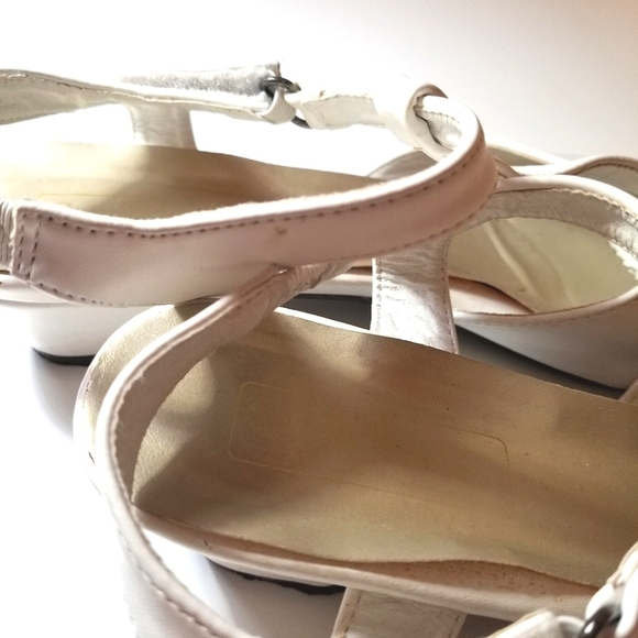 Vintage Country Style Heels - Picture 4 of 5